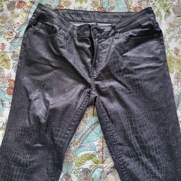 Buffalo by David Bitton black snake print pants size 31 - Picture 1 of 4